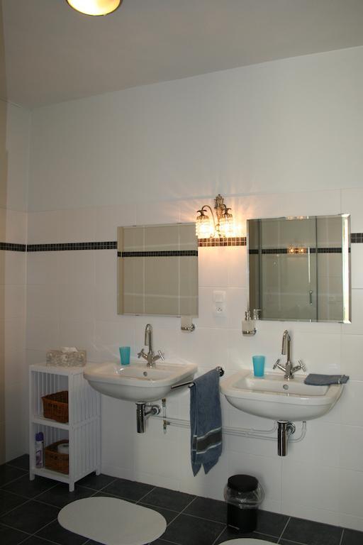 La Double Porte Bed & Breakfast Castera-Verduzan Ruang foto