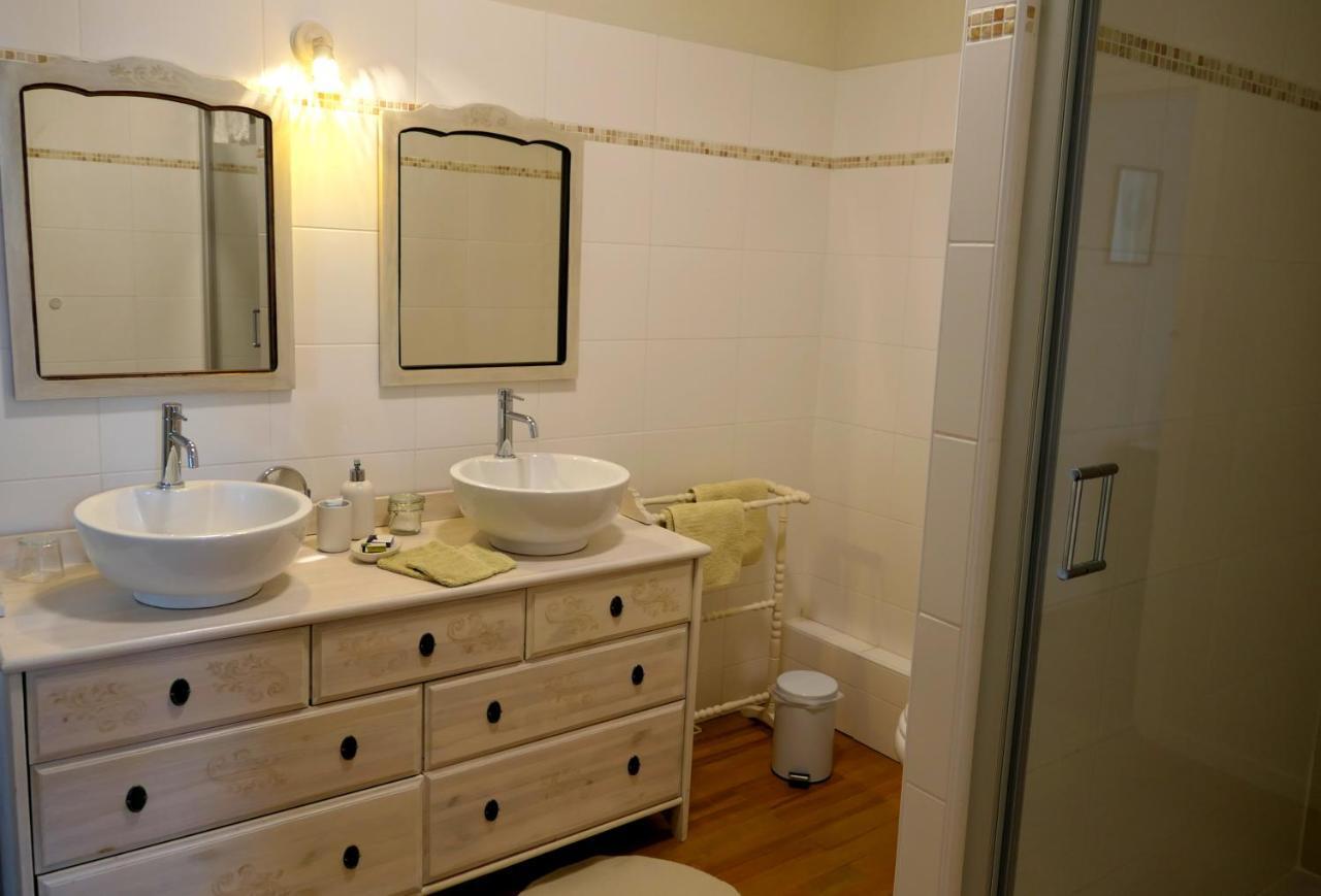 La Double Porte Bed & Breakfast Castera-Verduzan Bagian luar foto